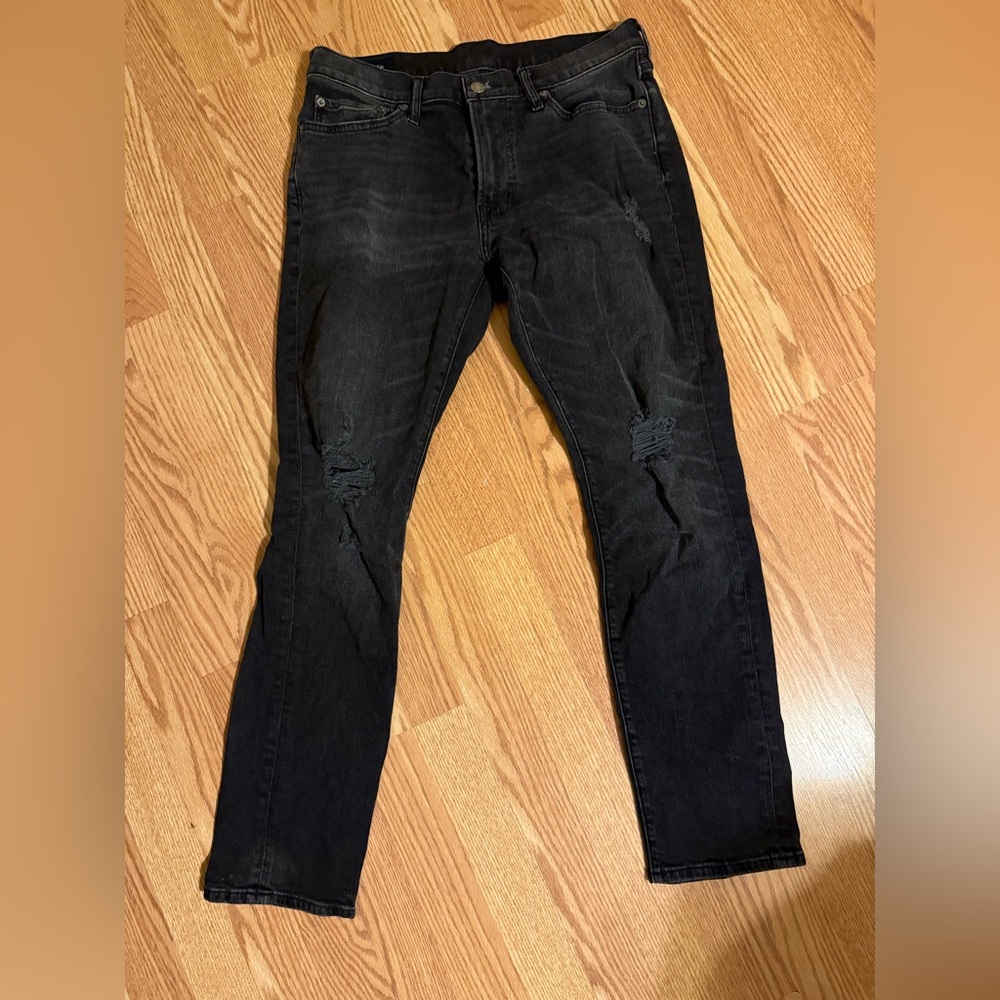 Abercrombie & Fitch Men's Dark Distressed Athletic Skinny Stretch Jeans